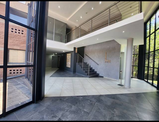 188M² OFFICE TO LET IN RANDJESPARK